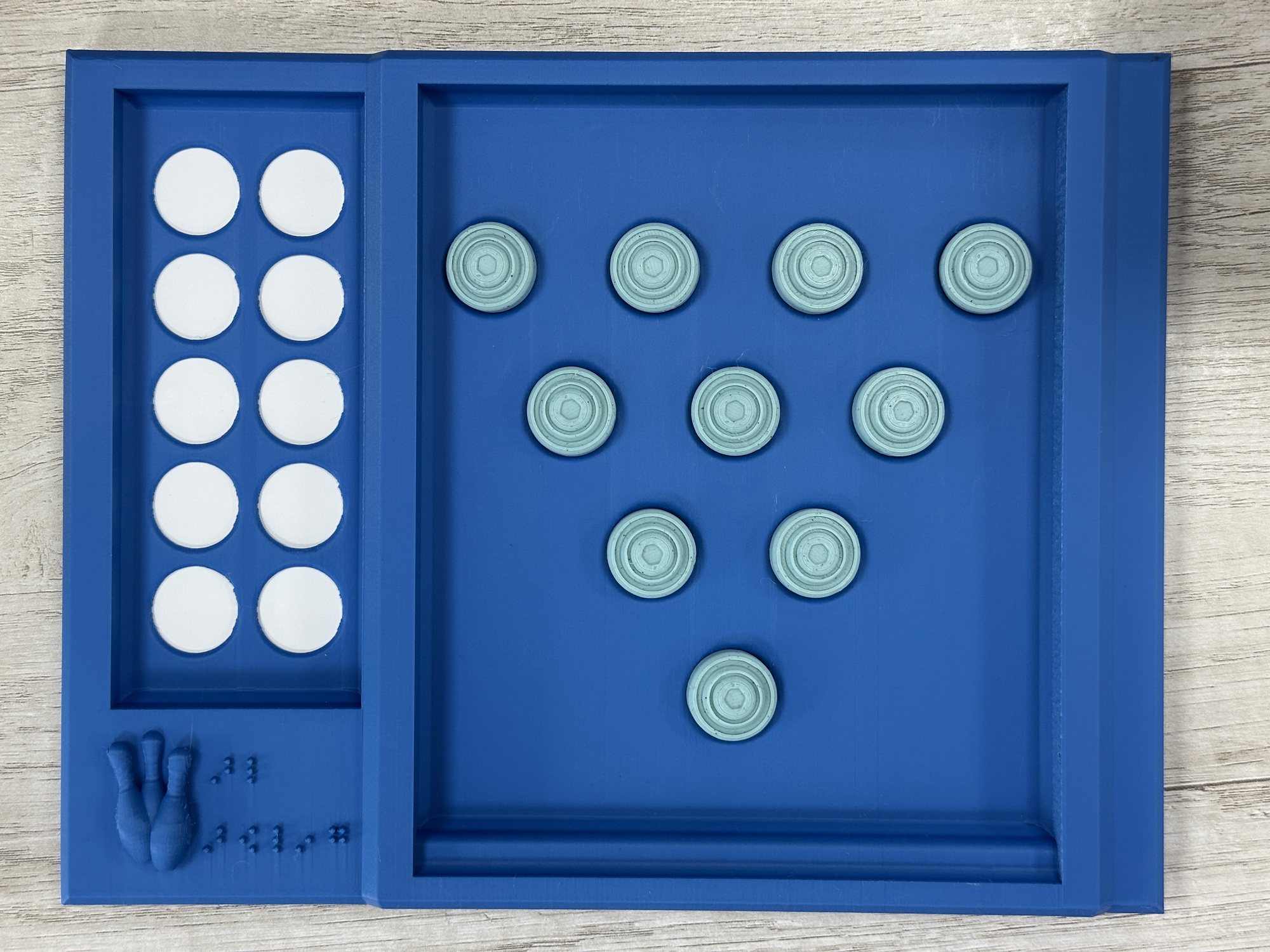 Tactile board matching the first ten-pin bowling state